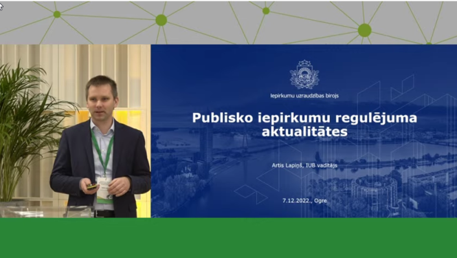 PIrmais slaids seminārā