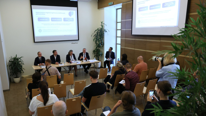 Preses konference par publisko iepirkumu reformu