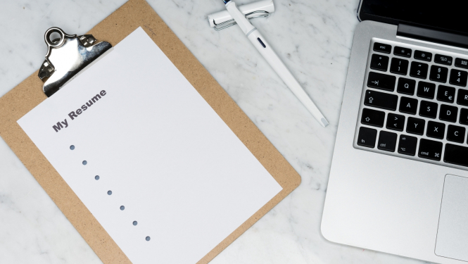 Aptaujas anketa un dators